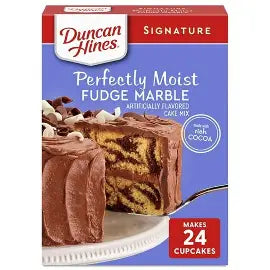 Duncan Hines Signature Perfectly Moist Fudge Marble Cake Mix, 15.25 oz