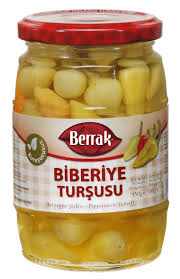 Berrak Hot Peppers:340g
