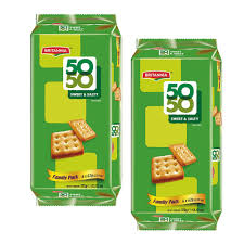 Britannia 5050 Sweet & Salty Biscuit 13.12 oz
