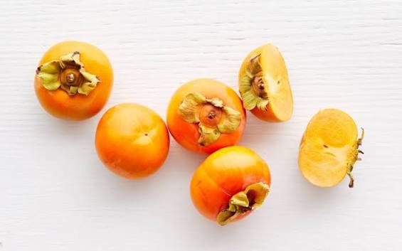 Fuyu Persimmons 5 ct